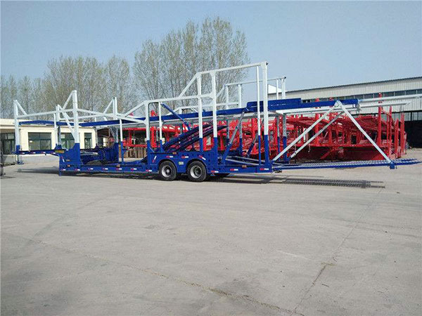 乘用車輛運(yùn)輸半掛車