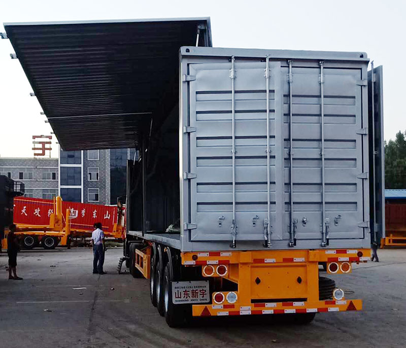 翼開啟運(yùn)輸半掛車